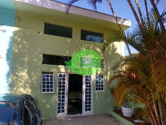 Sala à venda ou para alugar, no bairro Cajuru do Sul em Sorocaba