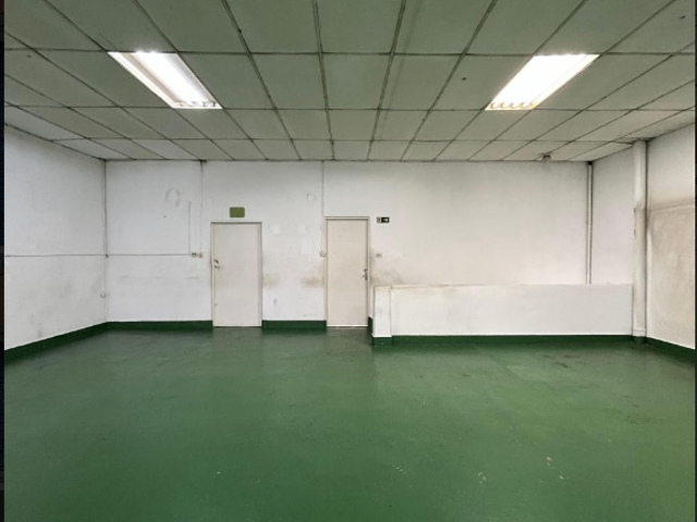 Sala com 150m², para alugar, no bairro Barra Funda em São Paulo