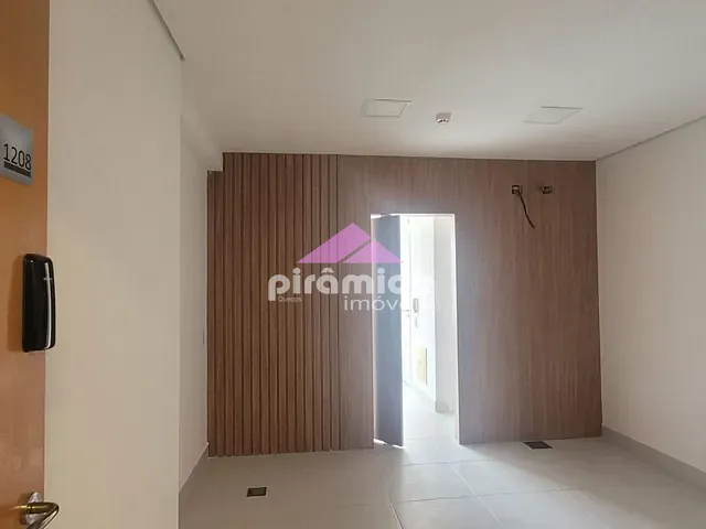 Sala com 28m², à venda, no bairro Centro em Jacareí
