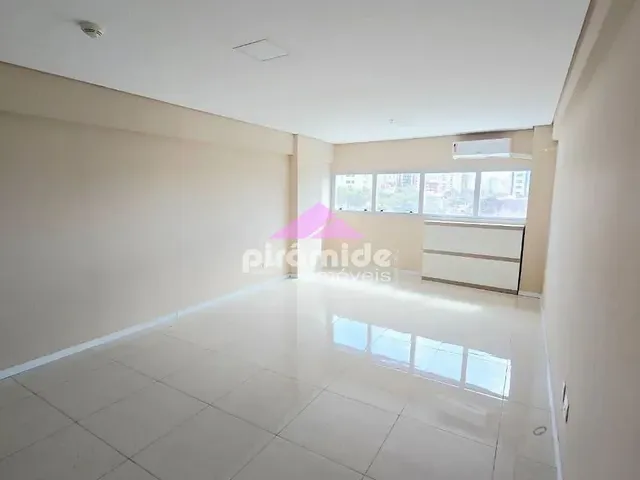 Sala com 35m², para alugar, no bairro Parque Residencial Aquarius em São José Dos Campos