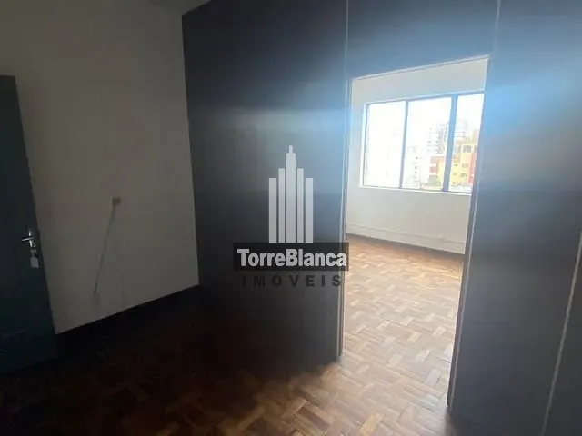 Sala com 20m², à venda ou para alugar, no bairro Centro em Ponta Grossa