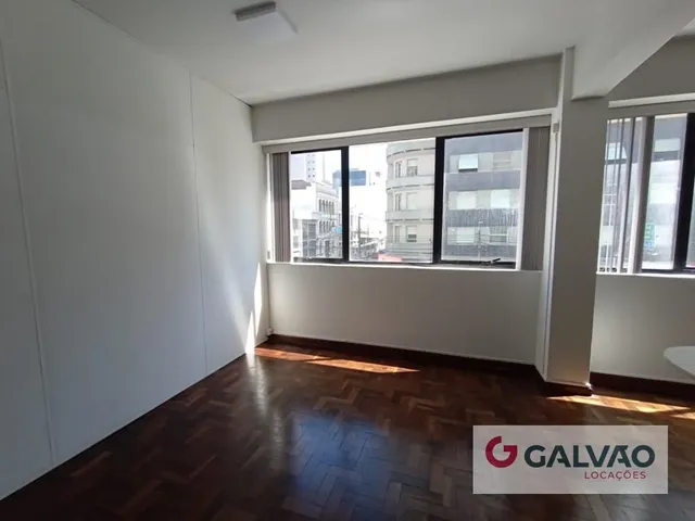Sala para alugar, no bairro Centro em Curitiba