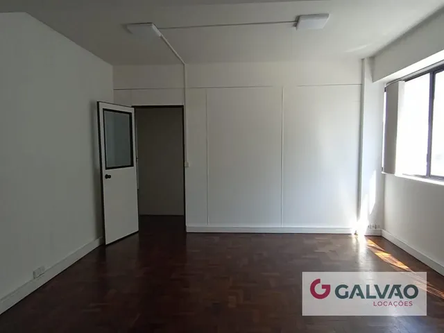 Sala para alugar, no bairro Centro em Curitiba