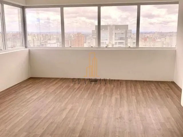 Sala com 37m², à venda, no bairro Centro em Santo André