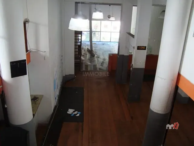 Sala para alugar, no bairro Centro em Petrópolis
