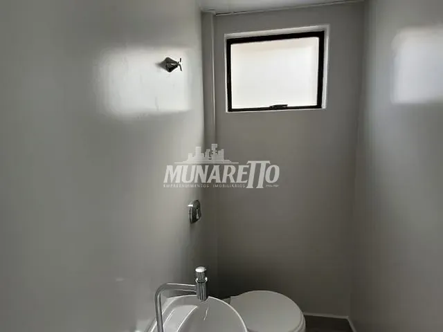Sala com 90m², para alugar, no bairro Centro em Concórdia
