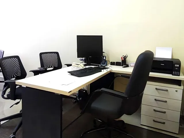 Sala à venda, no bairro República em São Paulo