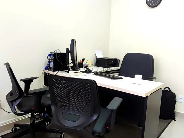Sala à venda, no bairro República em São Paulo