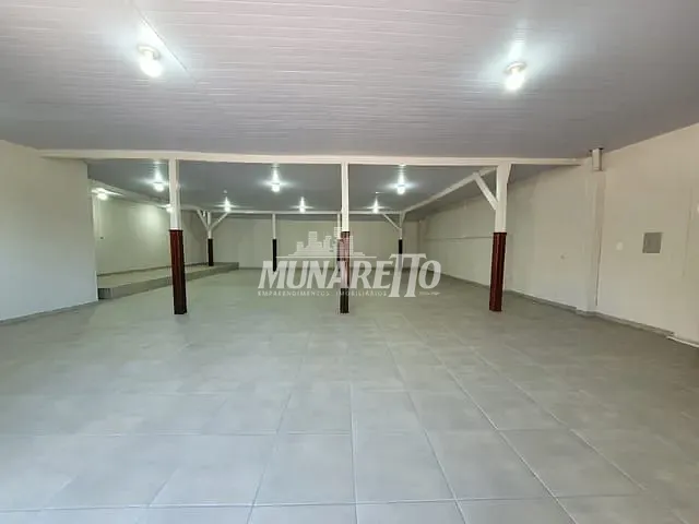 Sala com 180m², para alugar, no bairro Imperial em Concórdia