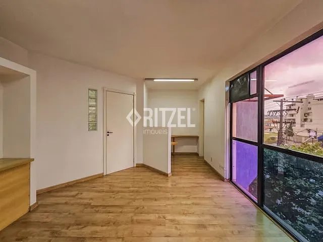 Sala para alugar, no bairro Centro em Novo Hamburgo