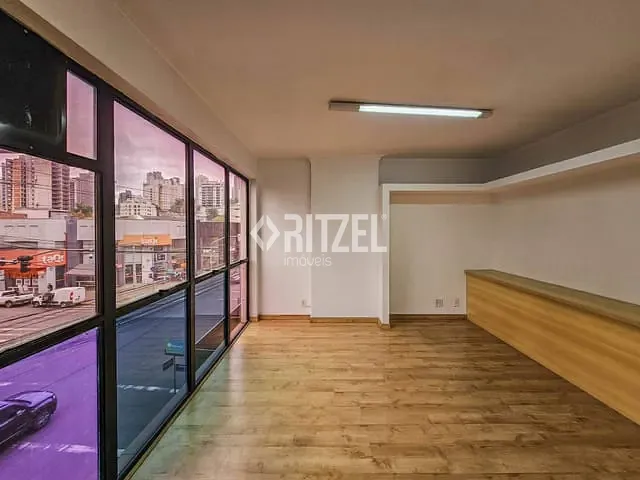Sala para alugar, no bairro Centro em Novo Hamburgo