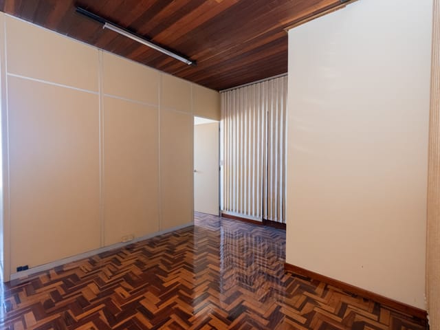 Sala para alugar, no bairro Centro em Pelotas