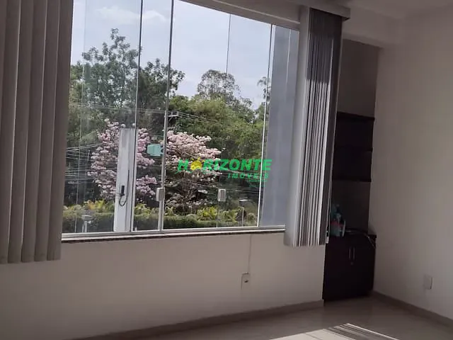 Sala com 42m², para alugar, no bairro Urbanova em São José dos Campos