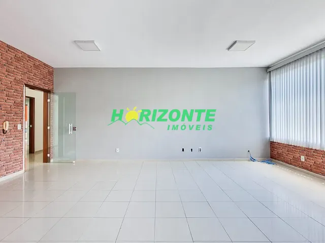 Sala com 42m², para alugar, no bairro Urbanova em São José dos Campos