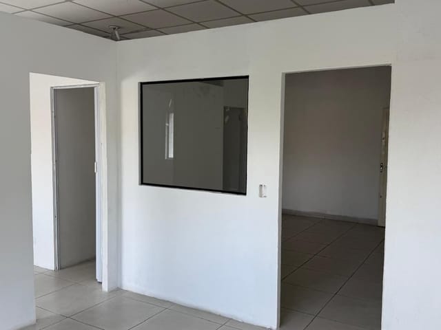 Sala com 80m², para alugar, no bairro Lapa em São Paulo