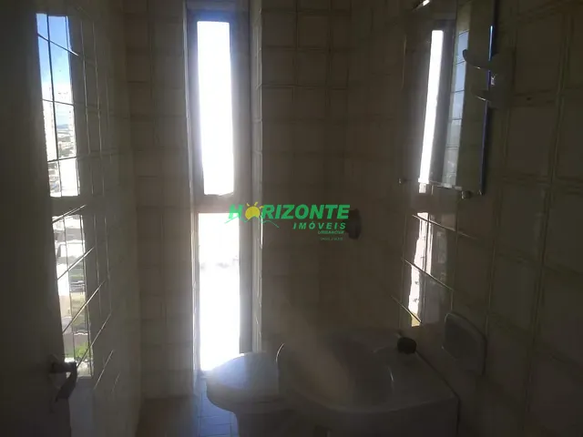 Sala com 72m², à venda, no bairro Jardim São Dimas em São José dos Campos