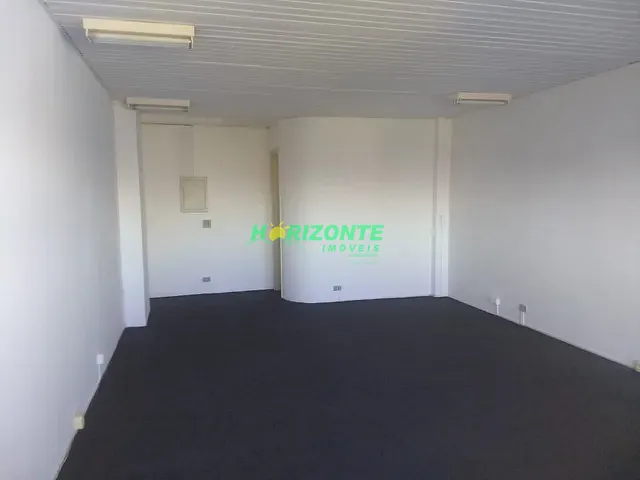 Sala com 72m², à venda, no bairro Jardim São Dimas em São José dos Campos