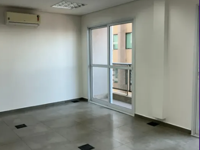 Sala com 34m², para alugar, no bairro Aclimação em São Paulo