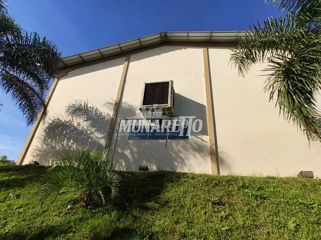 Sala com 1560m², para alugar, no bairro Vila Tamanduá em Concordia