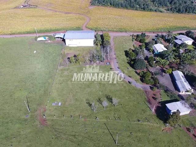 Sala com 1560m², para alugar, no bairro Vila Tamanduá em Concordia