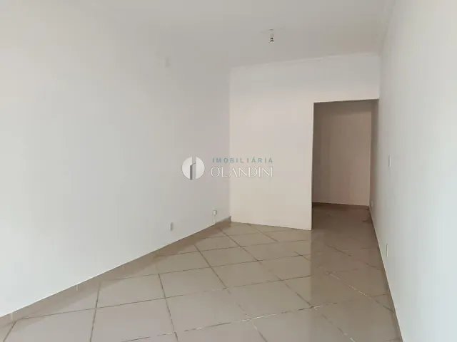 Sala com 328m², para alugar, no bairro Centro em Artur Nogueira