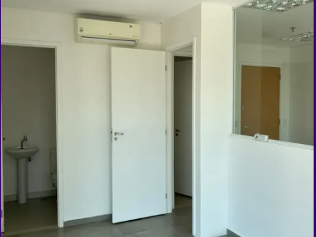 Sala com 46m², para alugar, no bairro Aclimação em São Paulo