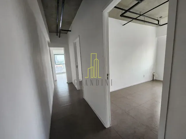 Sala com 59m², para alugar, no bairro Baeta Neves em São Bernardo do Campo
