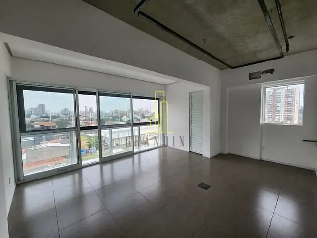 Sala com 59m², para alugar, no bairro Baeta Neves em São Bernardo do Campo
