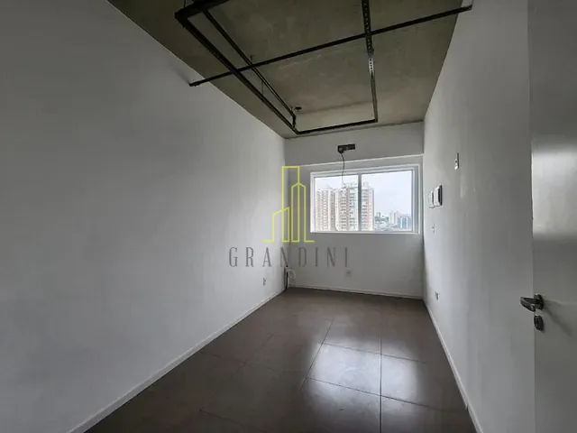 Sala com 59m², para alugar, no bairro Baeta Neves em São Bernardo do Campo