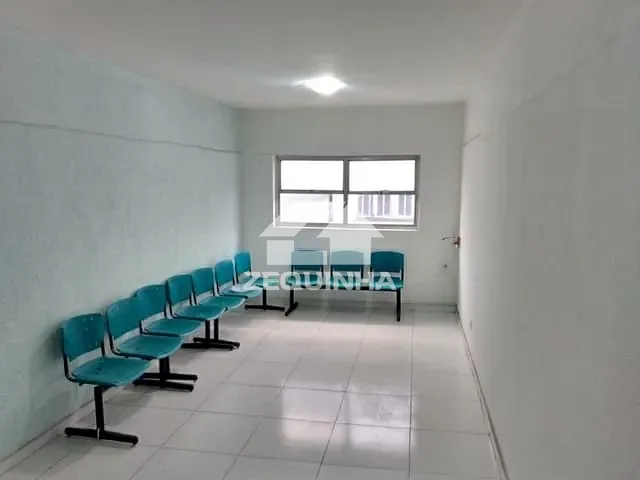 Sala com 23m², para alugar, no bairro Centro em Osasco