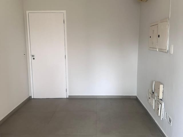 Sala com 42m², para alugar, no bairro Vila Mariana em São Paulo