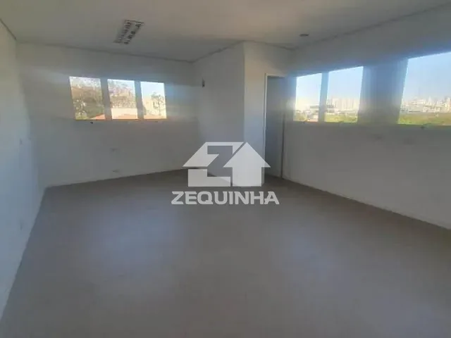 Sala com 25m², para alugar, no bairro Piratininga em Osasco