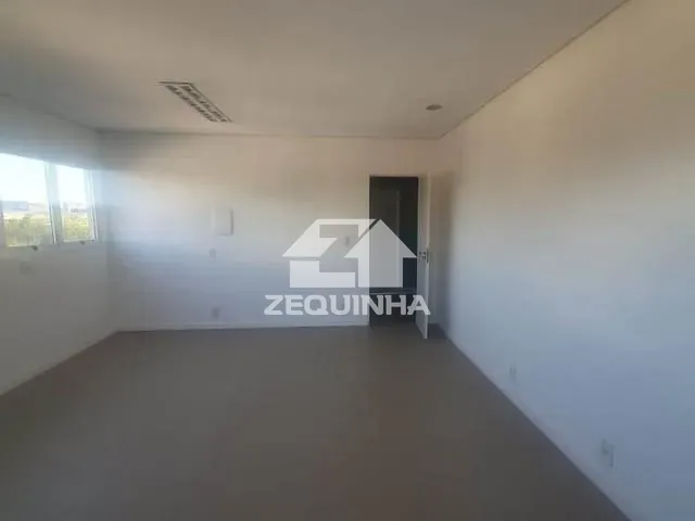 Sala com 25m², para alugar, no bairro Piratininga em Osasco
