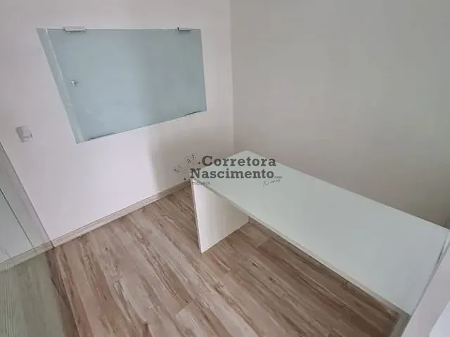 Sala à venda ou para alugar, no bairro Centro em Jacareí