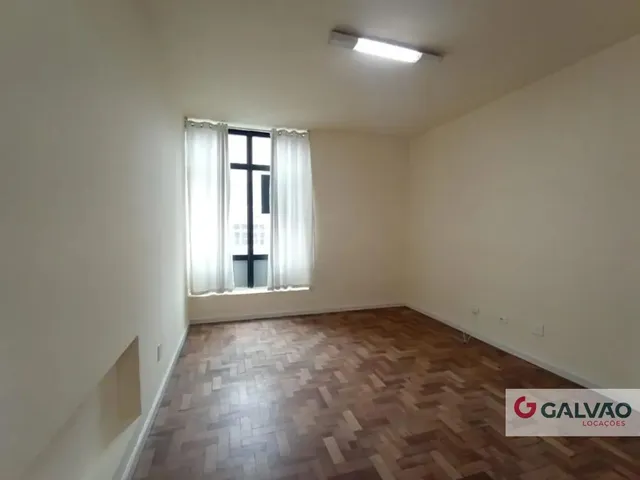 Sala para alugar, no bairro Centro em Curitiba