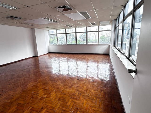Sala com 328m², para alugar, no bairro Consolação em São Paulo