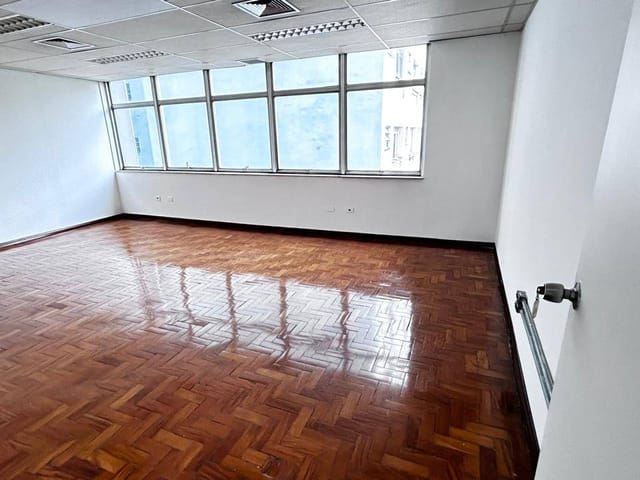 Sala com 328m², para alugar, no bairro Consolação em São Paulo