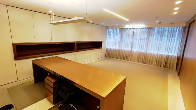 Foto do Conjunto comercial - Conjunto para locação, 47 m², Escritórios Europa, Itaim Bibi, São Paulo, SP | Adbens Negócios Imobiliários Ltda