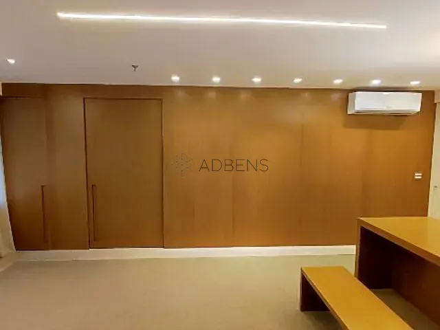 Conjunto comercial para alugar, no bairro Itaim Bibi em São Paulo