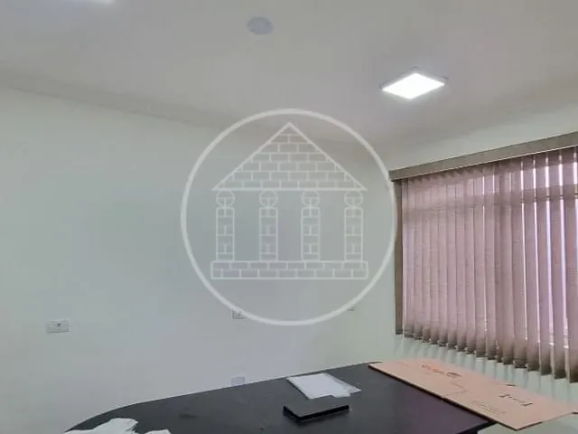Sala para alugar, no bairro Socorro em São Paulo