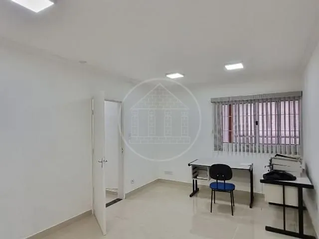 Sala para alugar, no bairro Socorro em São Paulo