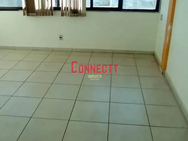 Sala à venda, no bairro Centro em Ribeirão Preto
