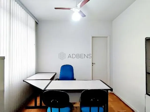 Sala à venda ou para alugar, no bairro República em São Paulo