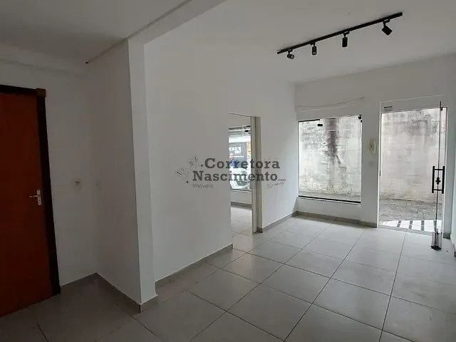 Sala para alugar, no bairro Centro em Jacareí