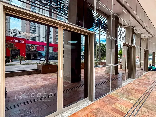 Sala com 303m², à venda ou para alugar, no bairro Royal Park em São José dos Campos