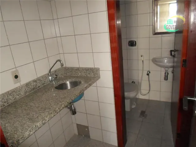 Sala com 35m², para alugar, no bairro Centro em Campinas