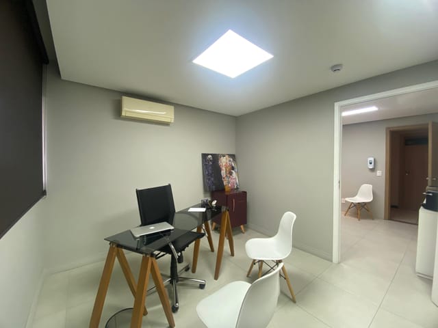 Sala à venda, no bairro Parque Una em Pelotas