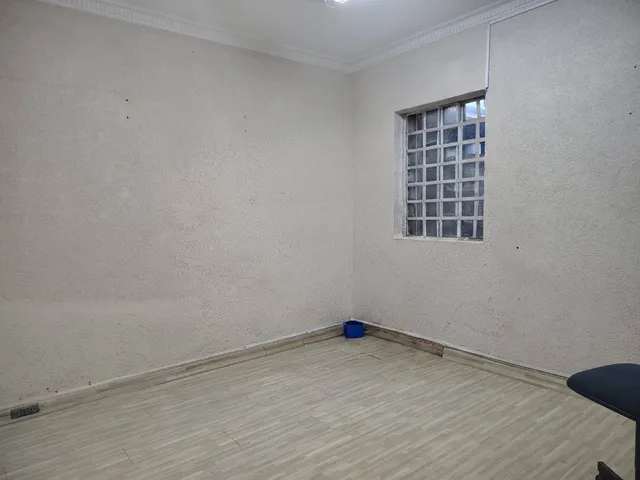 Sala com 16m², para alugar, no bairro Cambuci em São Paulo