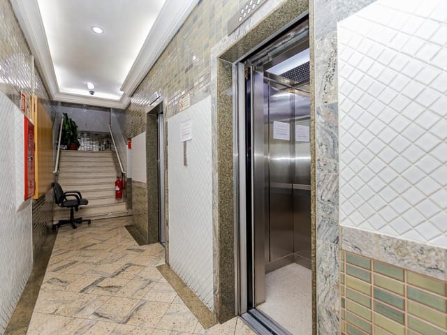 Sala à venda, no bairro Centro em Curitiba