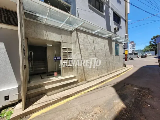 Sala com 48m², para alugar, no bairro Centro em Concórdia